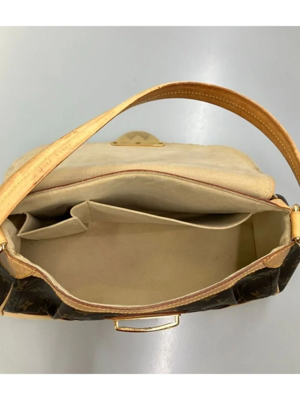 Louis Vuitton Shoulder Bag Beverly MM Monogram